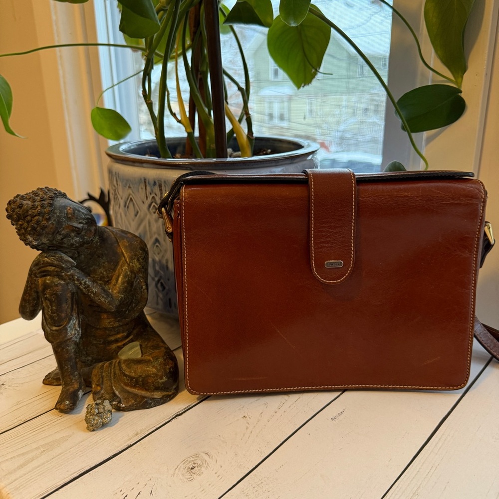 BALLY | Vintage Brown Leather Shoulder/Crossbody Bag